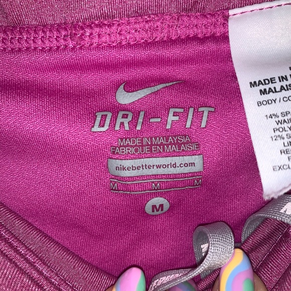 Nike shorts - Picture 3 of 3